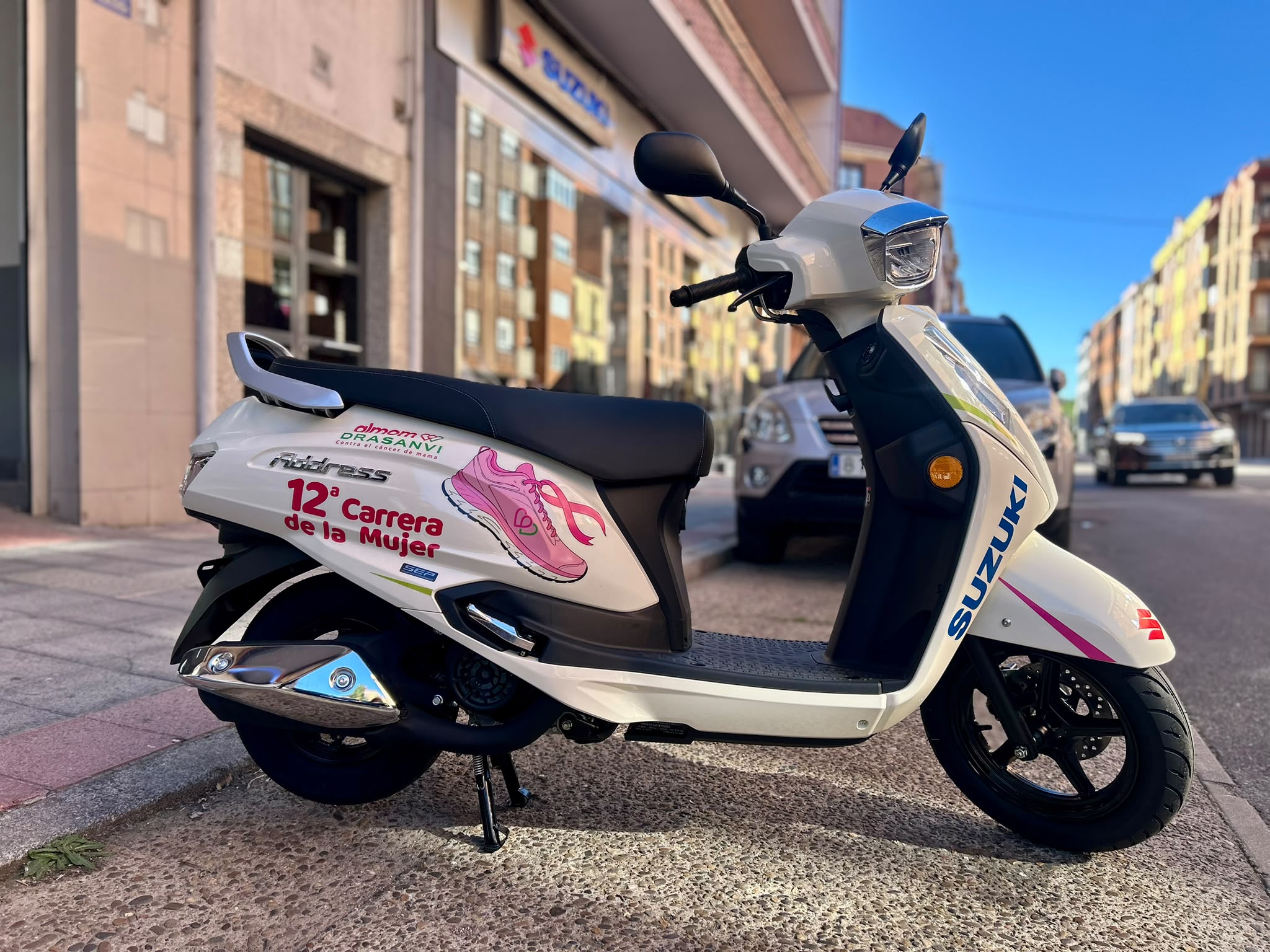 Moto Suzuki Address 125